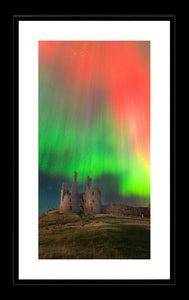 Dunstanburgh Castle aurora 4 Ref-SC2487